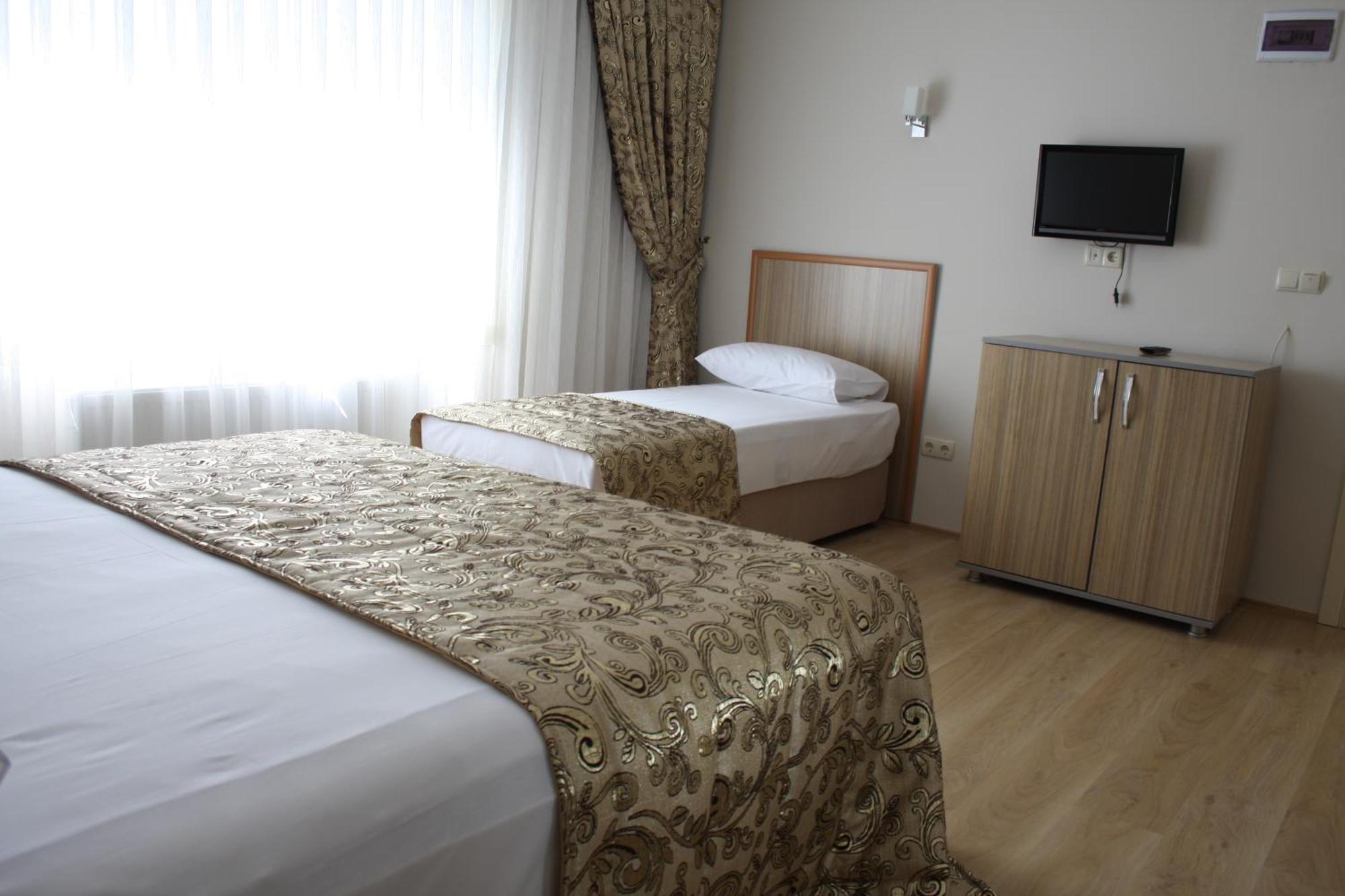 Hotel Ejder เอเจลบัท ภายนอก รูปภาพ