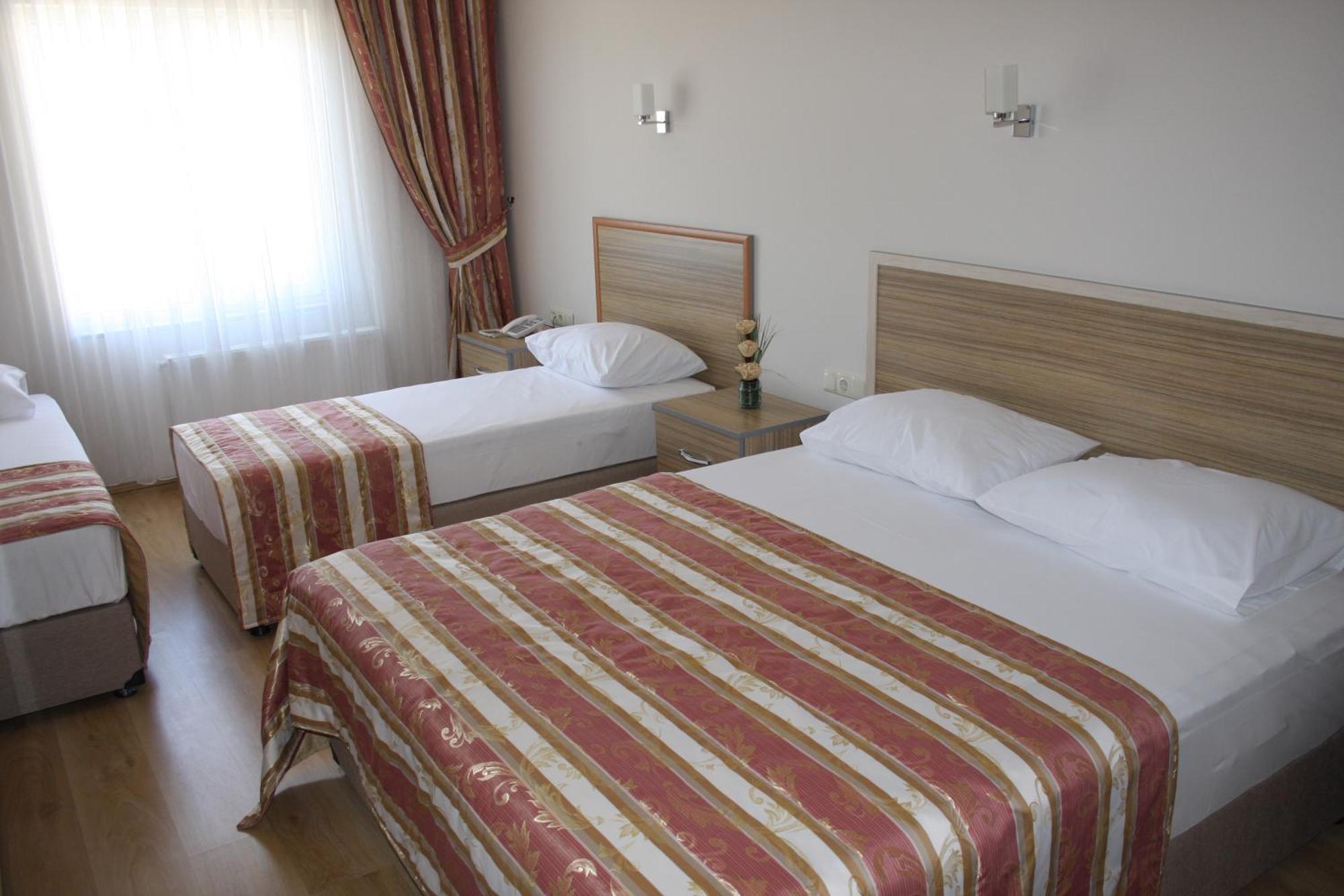 Hotel Ejder เอเจลบัท ภายนอก รูปภาพ