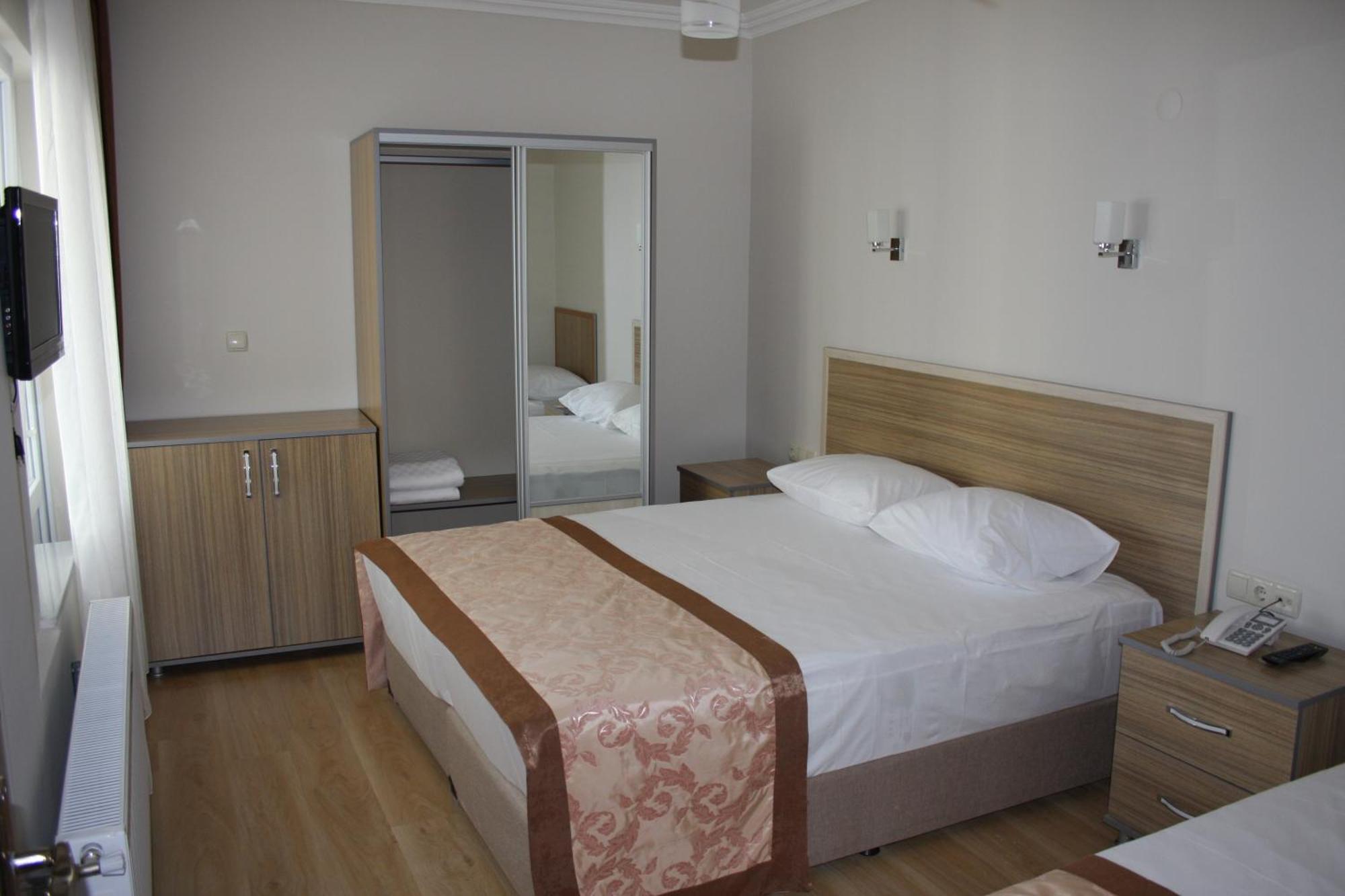 Hotel Ejder เอเจลบัท ภายนอก รูปภาพ