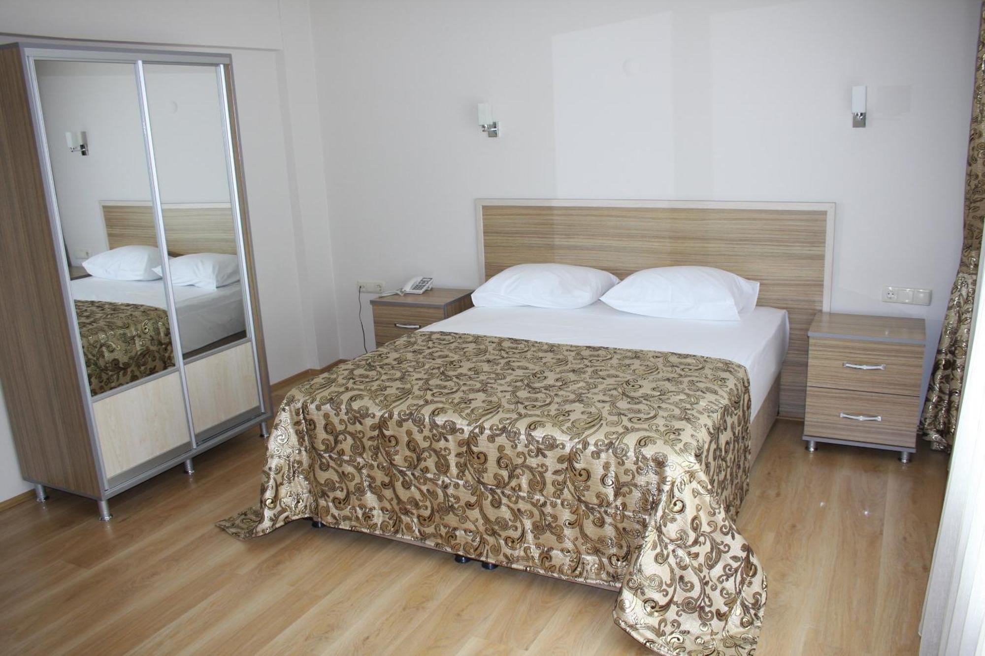 Hotel Ejder เอเจลบัท ภายนอก รูปภาพ