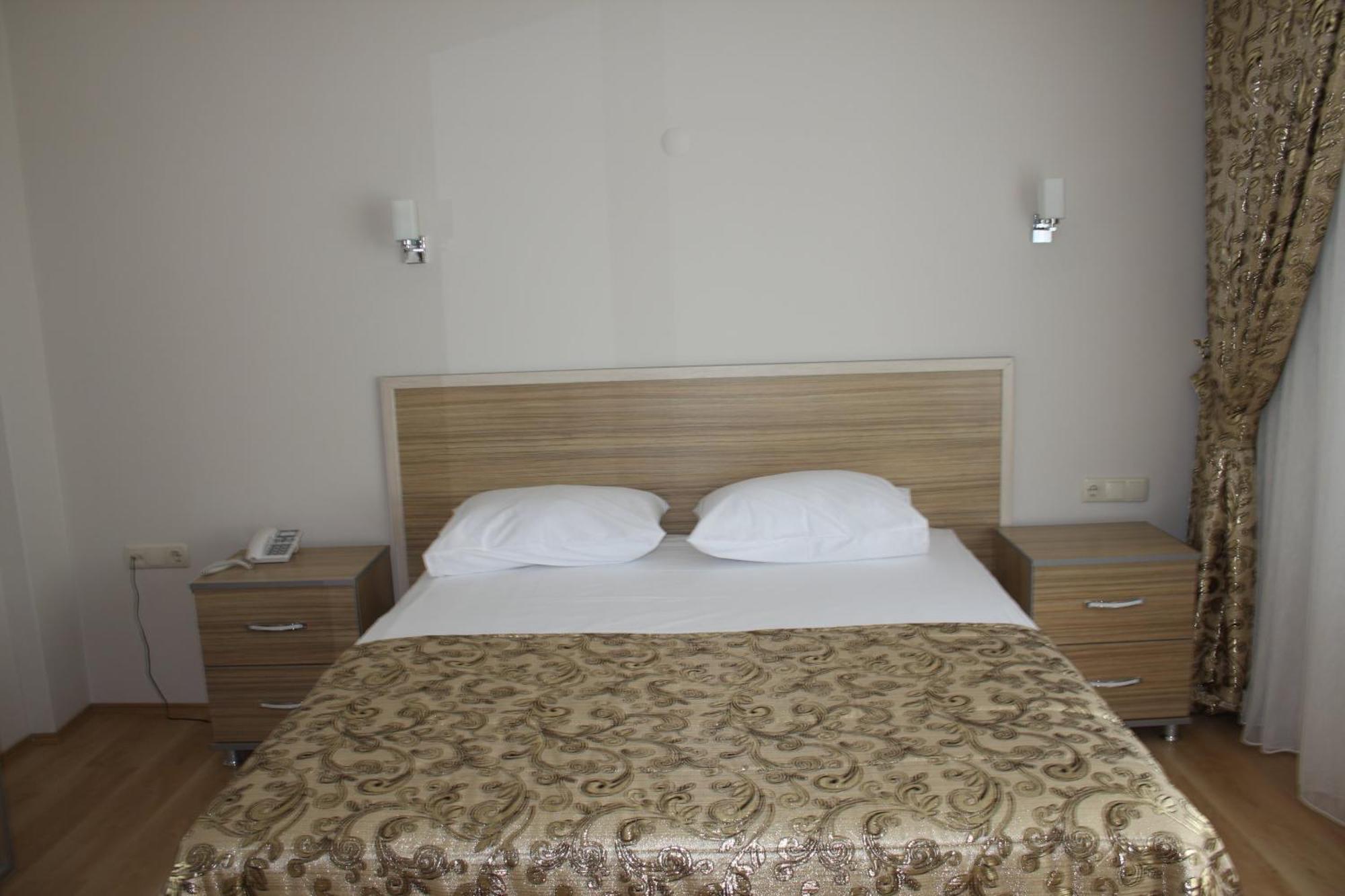 Hotel Ejder เอเจลบัท ภายนอก รูปภาพ